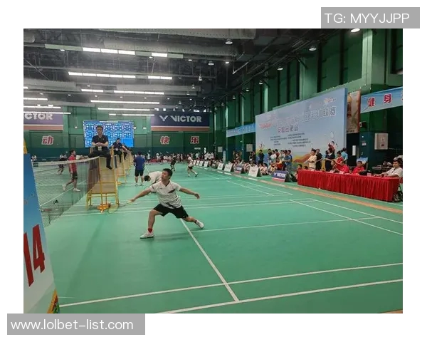 羽毛球的战术博弈：探秘成都羽毛球队的竞技策略与团队协作