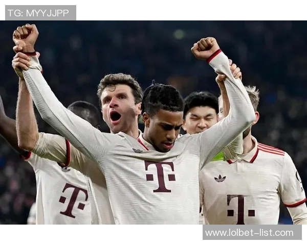 世界杯激战尤文图斯与拜仁战平绝杀瞬间引发转会热议与球迷狂欢